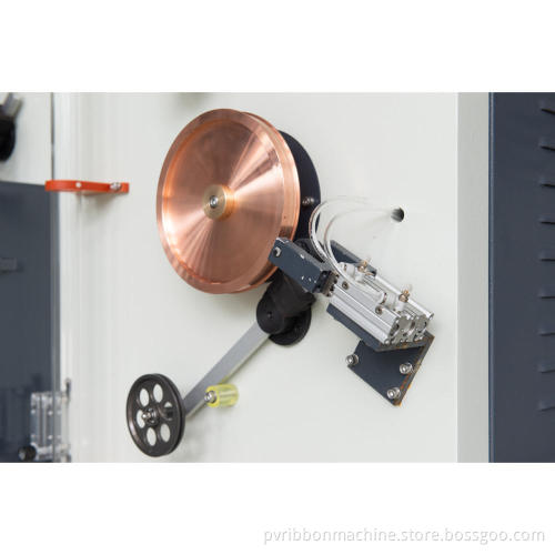 New energy photovoltaic cell welding belt equipment